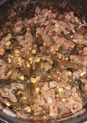 Una foto de Arrachera con poblano y elote