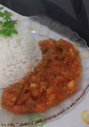 Una foto de Arroz con salsa
