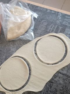 Una foto de Masa casera para tapas de empanadas. (Horno o Fritas)