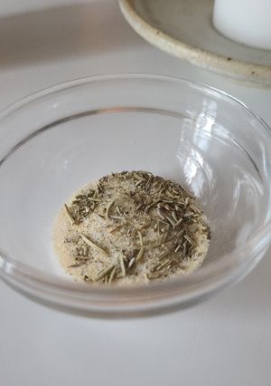 A picture of Garlic Focaccia seasoning blend.