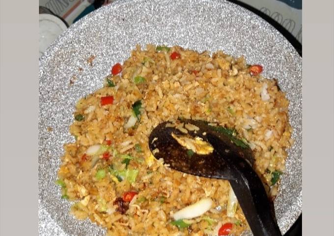 Langkah Mudah untuk Membuat Nasi goreng ala abang2 Anti Gagal