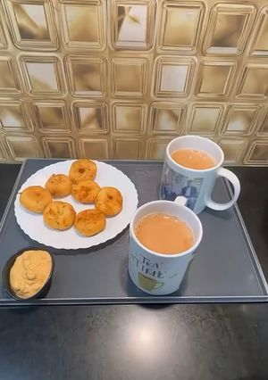 A picture of Sooji Aloo Vada.