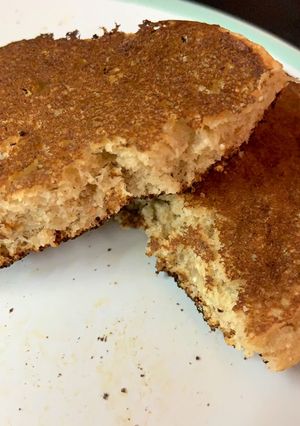 Una foto de Panqueques integrales de banana -hot cakes o pancakes-