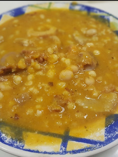 Una foto de Locro gigante