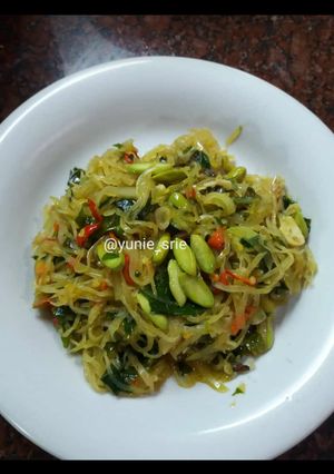 Foto resep Oseng pepaya muda+pete+daun tangkil