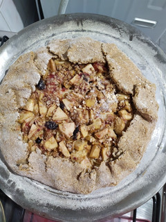 Una foto de Tarta rústica de manzana sin manteca ni azúcar