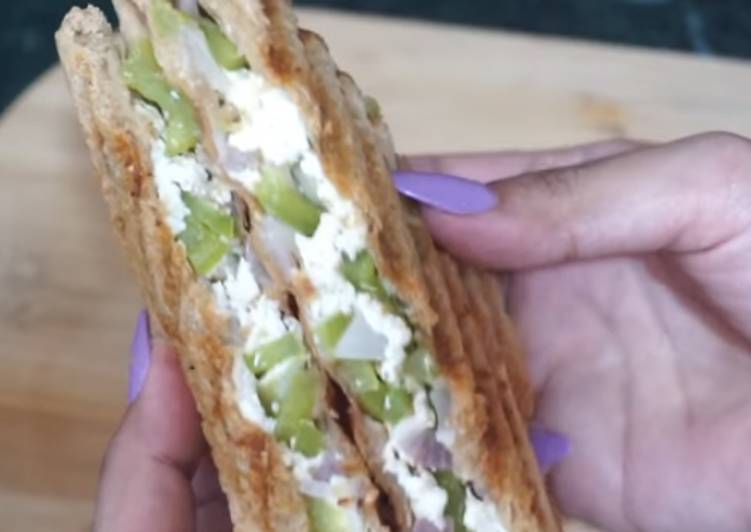 How to Prepare Super Quick Homemade Paneer with capsicum sandwich