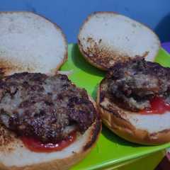 A picture of Beef Patty.