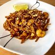 Tallarines orientales con gambas