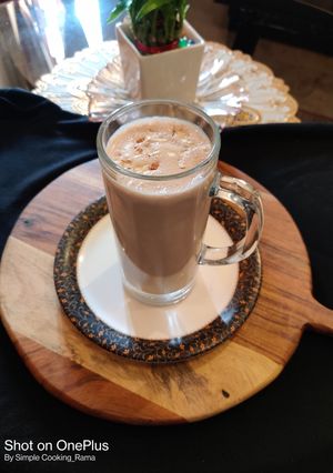 A picture of Chocolate Lassi.