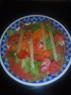 Una foto de Ensalada mixta