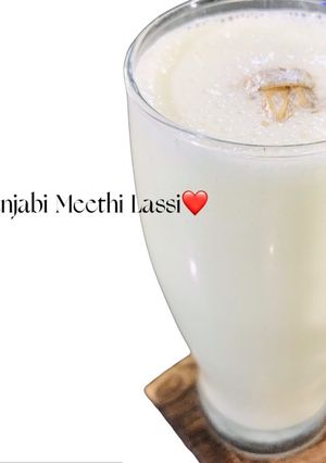 A picture of Punjabi Meethi Lassi.