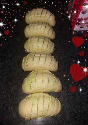Une photo de Pains à l'ail 😋 appelés aussi prefou