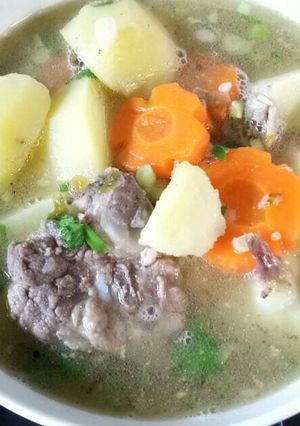 Hình của món Xương hầm.