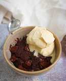 Brownie vegano en 1 minuto al microondas