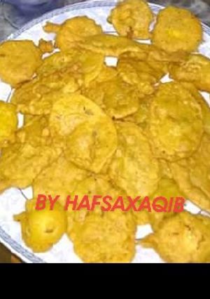 A picture of Egg spicy pakora.