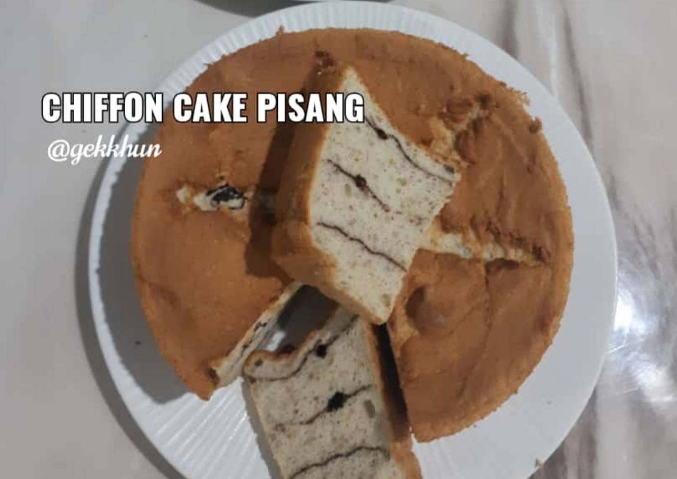 Banana Chiffon Cake - Putih Telur