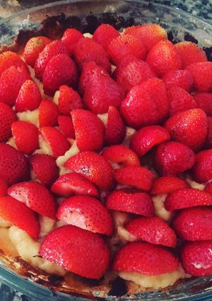 Una foto de Tarta frutillas y crema pastelera