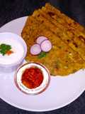 Doodhi Thepala (bottle gourd paratha/indian flat bread)