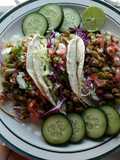 Tacos de nopales con chorizo
