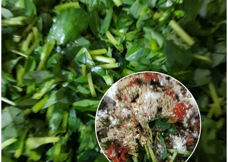 Easiest Way to Prepare Homemade Green Salad