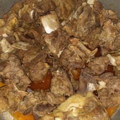 A picture of Bhuna Haddi Gosht🍖.