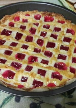Una foto de Tarta de cerezas al estilo americano