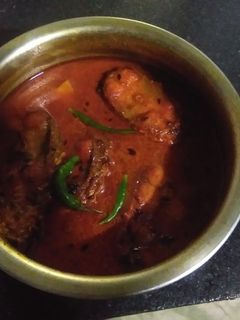 রুই মাছের ঝোল রেসিপির প্রধান ছবি