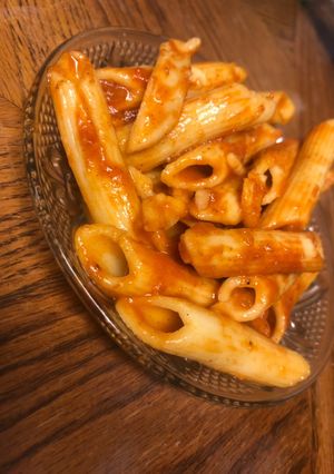 A picture of Penne with sauce 3 ingredients fast easy.