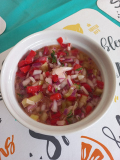 Una foto de Salsa criolla fusión pebre