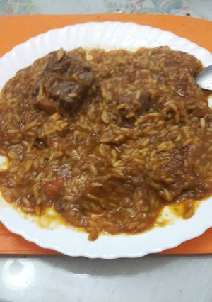 Una foto de Arroz con rabo de toro