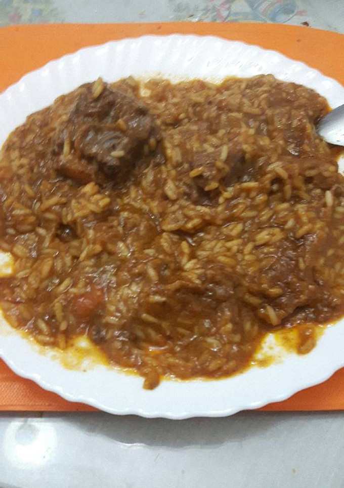 Una foto de Arroz con rabo de toro