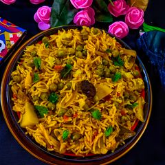 A picture of Vegetable Tahari (one pot meal in pressure cooker).
