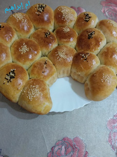 صورة لوصفة خبز شكل هلال