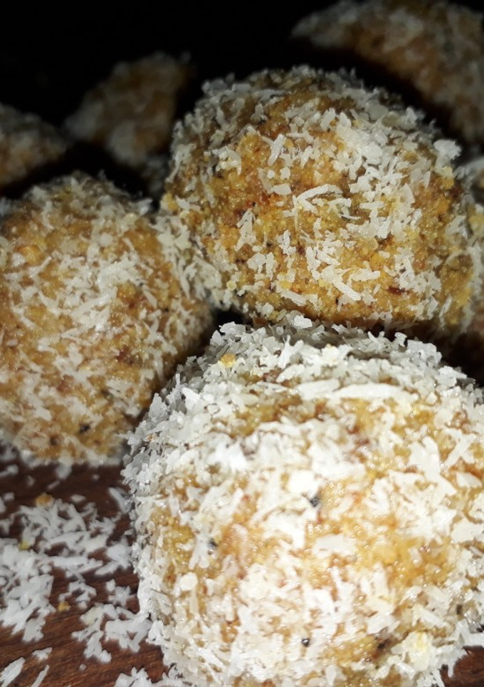 Una foto de Laddu (Bocaditos Dulces)