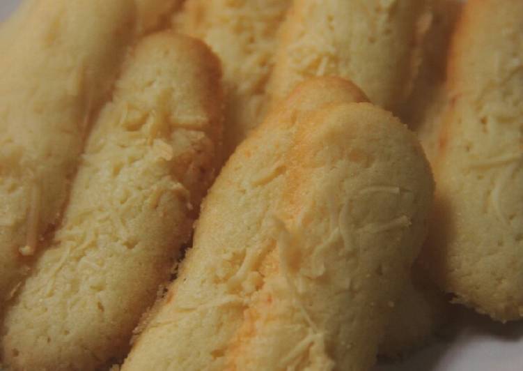 Cara Gampang Menyiapkan Lidah Kucing Keju, Enak