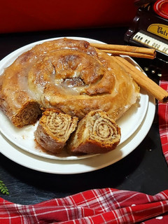 સિનેમન લોફ (Cinnamon Loaf Recipe In Gujarati) રેસીપી મુખ્ય ફોટો