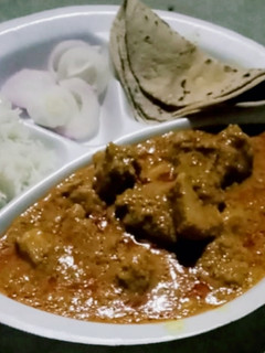 दही चिकन (dahi chicken recipe in Hindi) रेसिपी मुख्य फोटो