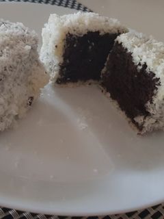 Fehércsokis kókuszkocka recept fotója
