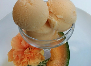 Foto principal de Helado de melón cantaloup elaborado con la Monsieur cuisine Plus