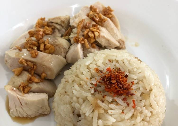Bagaimana Membuat Nasi Ayam Hainan (HALAL) (Rice Cooker) yang Enak Banget
