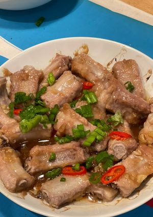 A picture of Steamed Pork Ribs.