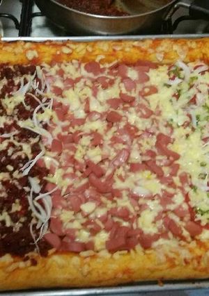 Una foto de Pizza combinada