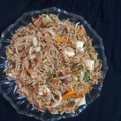 A picture of Leftover fried rice.