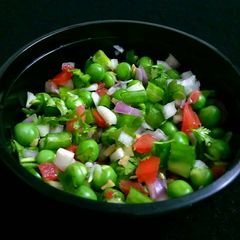 A picture of Fresh Peas Salad.