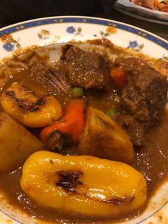 A picture of Instant Pot Beef Caldereta.