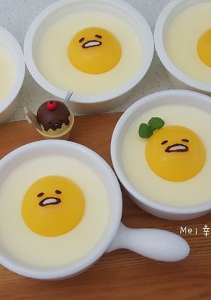 【蛋黃哥芒果布丁凍奶酪】 的食譜成品照片