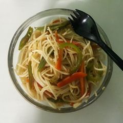 Stir fried veg noodles A picture of Stir fried veg noodles.
