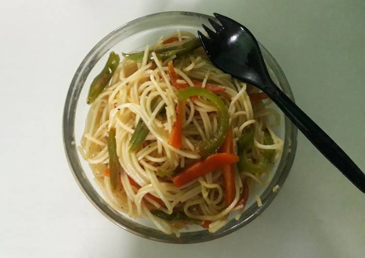 Stir fried veg noodles