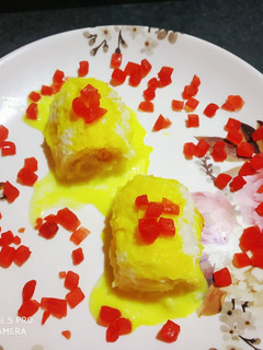 A picture of Bread malai roll.